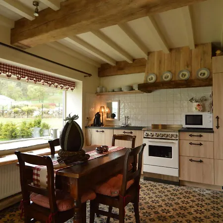 Casa de Férias Beautiful Stone With Panoramic Views Over The Hills Of The Ardens Waimes